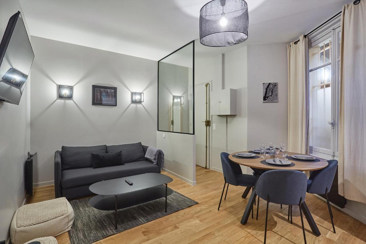 Apartment Center Of Paris By Studio Prestige Eksteriør bilde