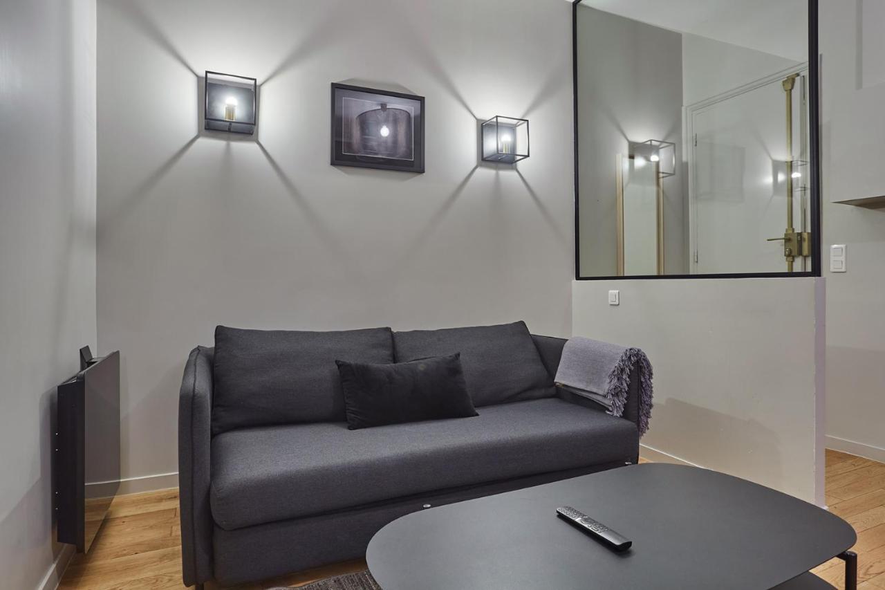 Apartment Center Of Paris By Studio Prestige Eksteriør bilde